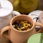 Ποτήρι σιλικόνης με χερούλια 2 σε 1 (Honey) - Image 7