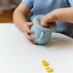 Ποτήρι σιλικόνης με χερούλια 2 σε 1 (Hearts) - Image 7