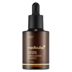 Medicube Glutathione Glow Serum για λάμψη και μείωση πανάδων